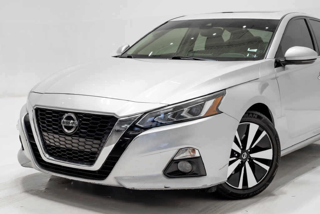 Used 2020 Nissan Altima 2.5 SL FWD image 4
