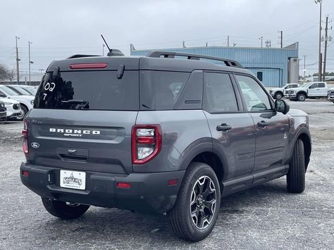 New 2026 Ford Bronco Sport Outer Banks w/ Outer Banks Tech Package+ AWD/4WD image 3