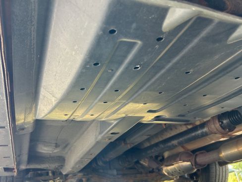 Used 2011 Kia Sportage EX w/ Premium Pkg w/Leather Seats image 25