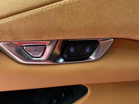 New 2026 Chevrolet Corvette Stingray Premium Conv w/ Z51 Performance Package image 18