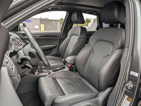 Used 2018 Audi Q3 2.0T Premium FWD image 30