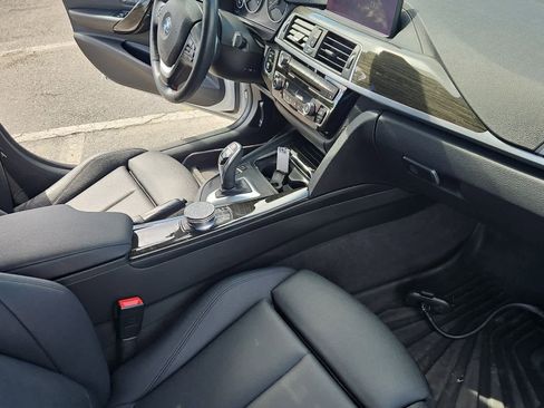 Used 2018 BMW 330i Sedan image 13