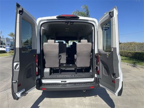 Used 2020 Ford Transit 350 XLT image 24