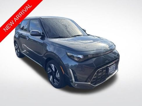 Used 2025 Kia Soul GT-Line FWD image 1