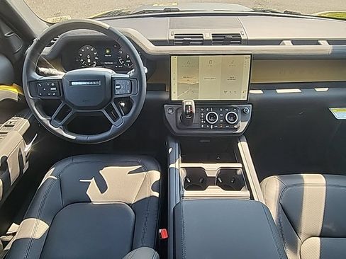 New 2026 Land Rover Defender 110 AWD/4WD image 22