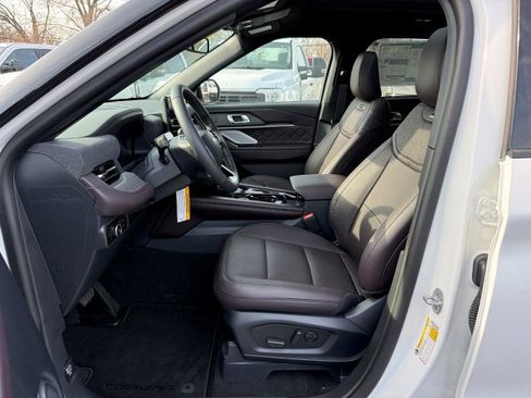 New 2026 Ford Explorer Platinum w/ LUX Leather Package image 12