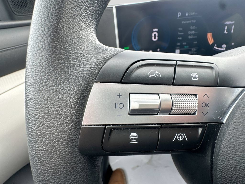 Certified 2025 Hyundai Tucson Blue AWD/4WD image 21