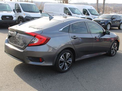 Used 2018 Honda Civic EX-T image 8