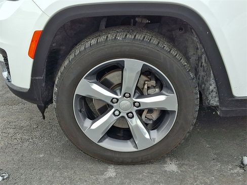 Used 2021 Jeep Grand Cherokee L Limited image 8