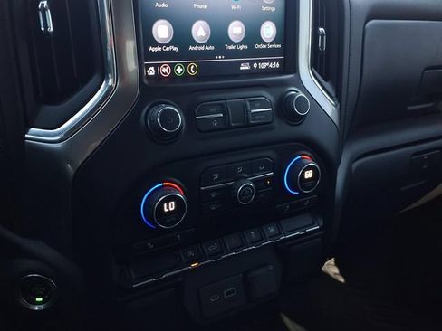 Used 2020 Chevrolet Silverado 1500 LT w/ All-Star Edition AWD/4WD image 9