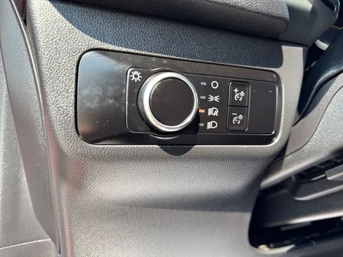 Used 2025 Ford Escape ST-Line AWD/4WD image 23