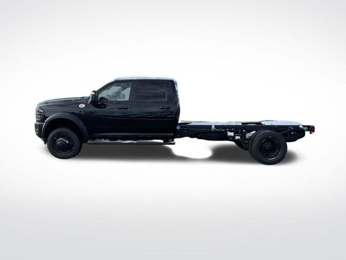 New 2026 RAM 5500 Tradesman image 6