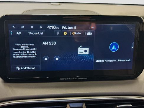 Used 2023 Hyundai Santa Fe Limited AWD/4WD image 21
