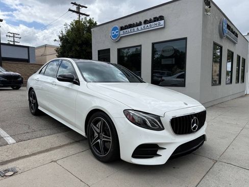 Used 2018 Mercedes-Benz E 300 image 2