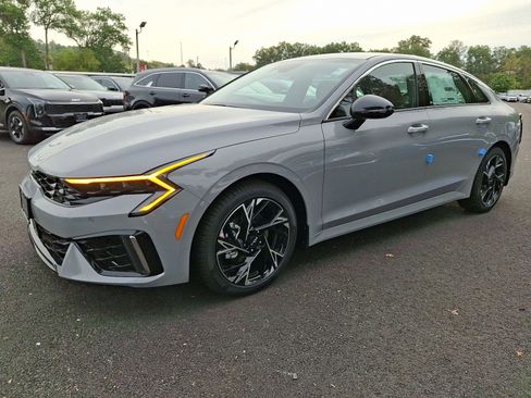 New 2026 Kia K5 GT-Line image 3