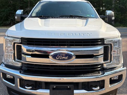 Used 2018 Ford F250 XLT w/ XLT Premium Package AWD/4WD image 49