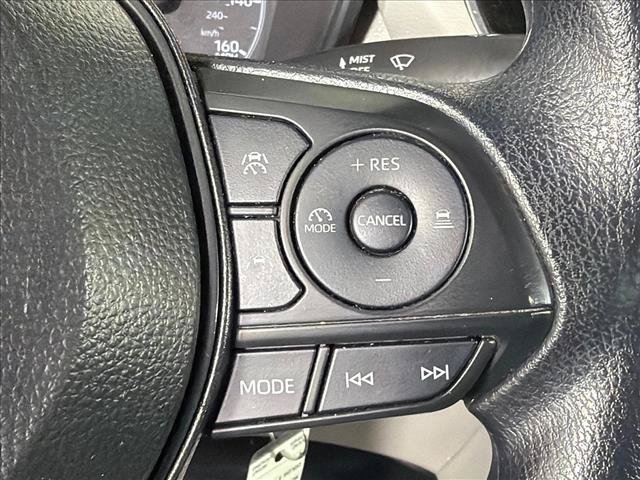 Used 2025 Toyota Corolla Cross L FWD image 25