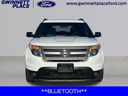 Used 2015 Ford Explorer FWD image 2
