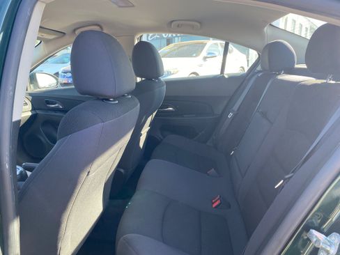 Used 2014 Chevrolet Cruze LT FWD image 17