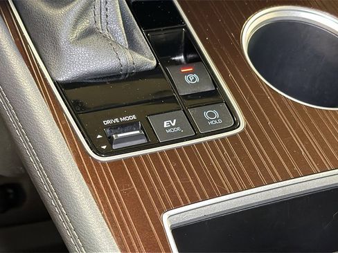 Used 2024 Toyota Sienna LE image 22