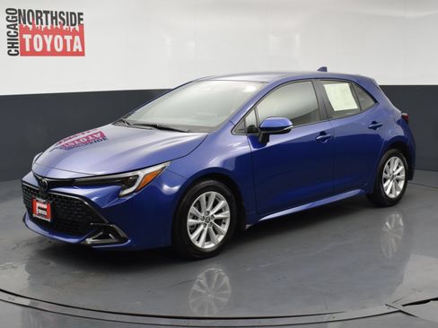 Used 2025 Toyota Corolla SE FWD image 8