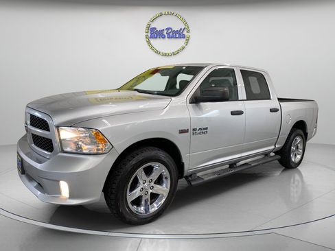 Used 2014 RAM 1500 Express image 2