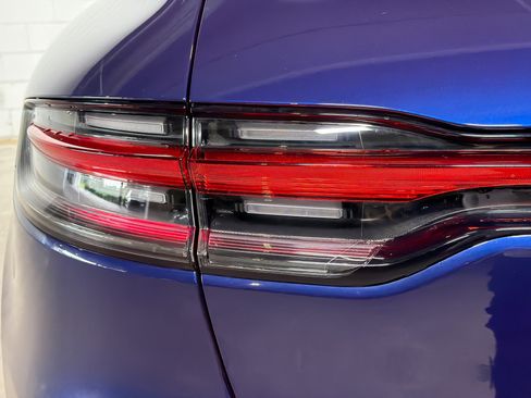 Certified 2026 Porsche Macan Turbo AWD/4WD image 11