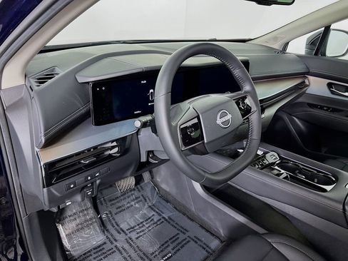 Certified 2025 Nissan Murano SL image 9