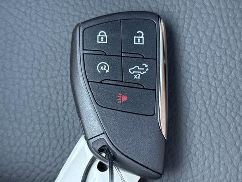 New 2026 GMC Sierra 3500 Denali w/ Denali Reserve Package image 29