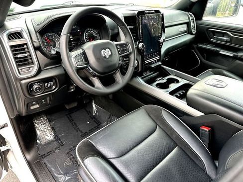 Used 2025 RAM 1500 Laramie AWD/4WD image 13