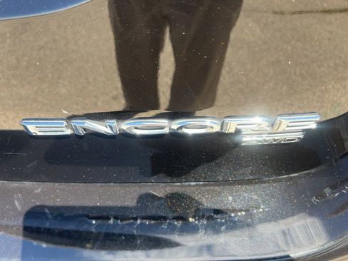 Used 2019 Buick Encore Preferred AWD/4WD image 30