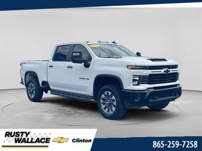 Used 2024 Chevrolet Silverado 2500 Custom w/ Custom Convenience Package