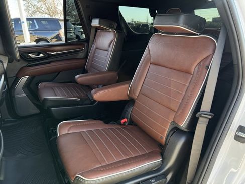 Used 2024 GMC Yukon Denali Ultimate image 29