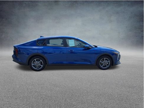 Used 2025 Kia K4 FWD image 10