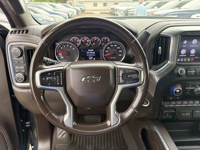 Used 2020 Chevrolet Silverado 1500 RST w/ Texas Edition AWD/4WD image 27