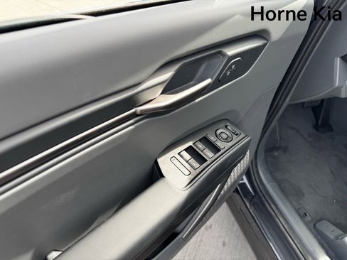 New 2026 Kia EV9 Light image 10
