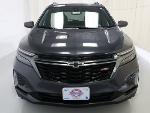 Used 2022 Chevrolet Equinox RS w/ LPO, Floor Liner Package image 14