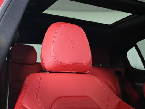 Used 2025 Alfa Romeo Stelvio Sprint w/ Veloce Package AWD/4WD image 21