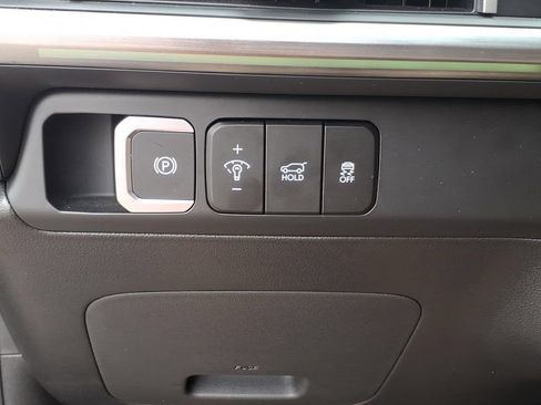 Certified 2026 Hyundai Santa Fe Limited AWD/4WD image 17