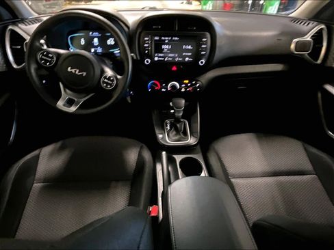 Used 2024 Kia Soul LX w/ Option Group 015 image 21