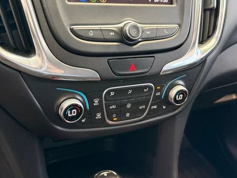 Certified 2020 Chevrolet Equinox LT FWD image 22