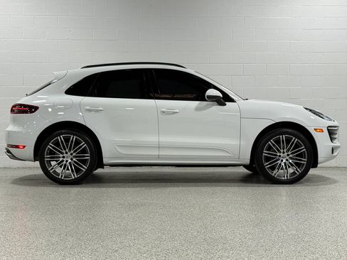 Used 2018 Porsche Macan AWD/4WD image 5