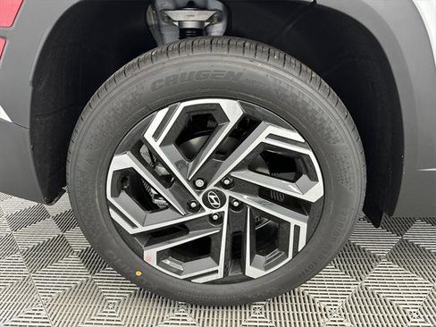 New 2025 Hyundai Tucson Limited image 19