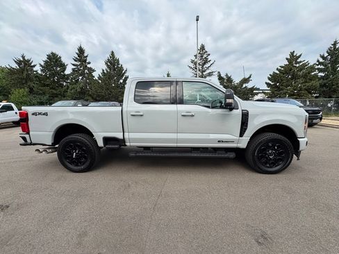 Used 2025 Ford F250 Lariat w/ Lariat Ultimate Package AWD/4WD image 7