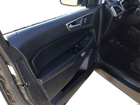 Used 2016 Ford Edge SEL w/ Equipment Group 201A image 19