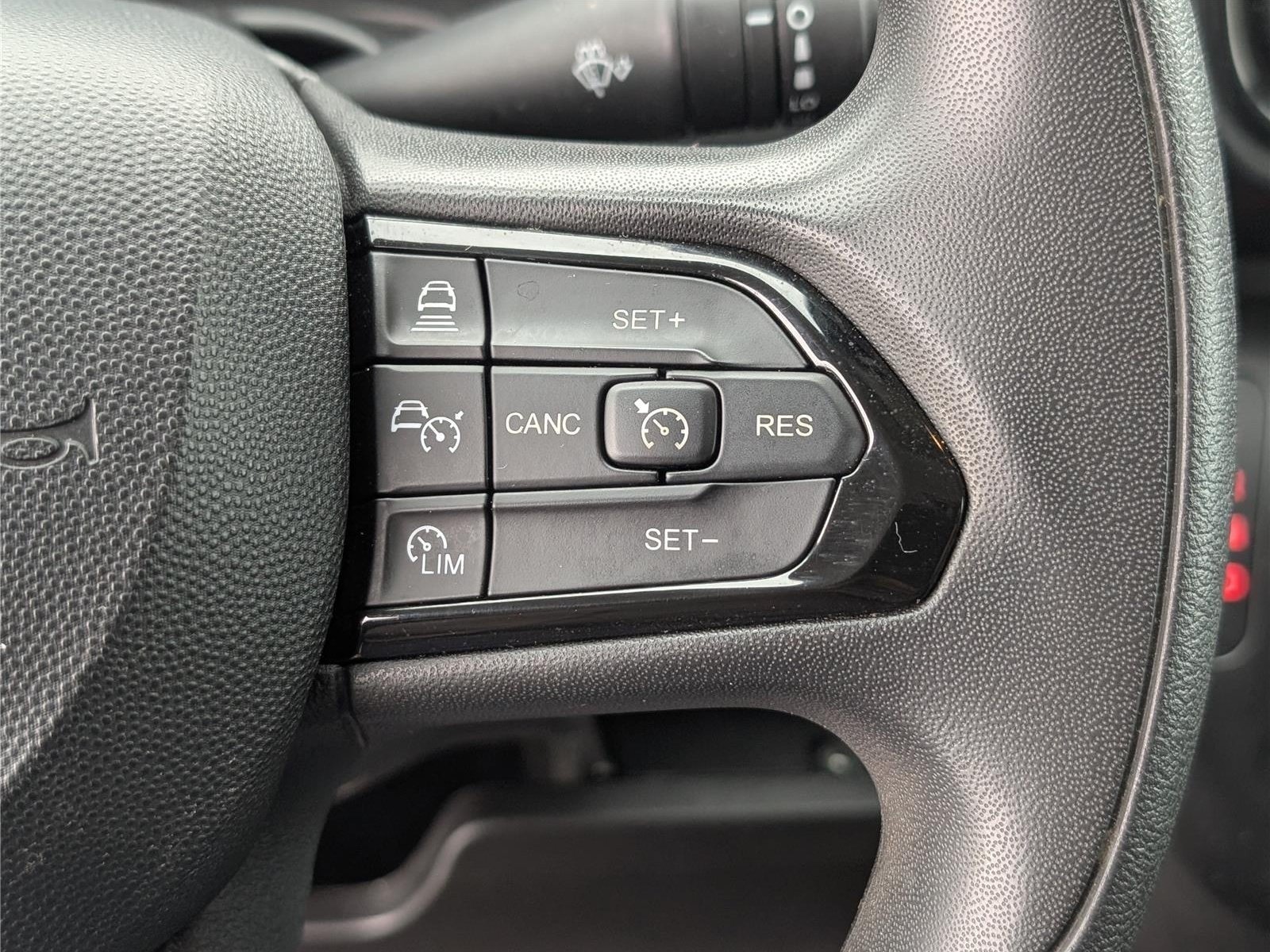 Used 2024 RAM ProMaster 1500 w/ Safety Group FWD image 20