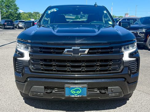 Used 2023 Chevrolet Silverado 1500 RST AWD/4WD image 2