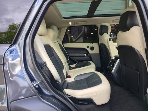 Used 2019 Land Rover Range Rover Sport HSE Dynamic image 30