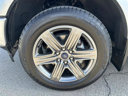 Used 2020 Ford F150 XLT w/ Equipment Group 302A Luxury AWD/4WD image 10
