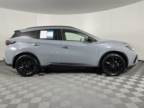 Used 2023 Nissan Murano SV w/ SV Midnight Edition Package FWD image 9